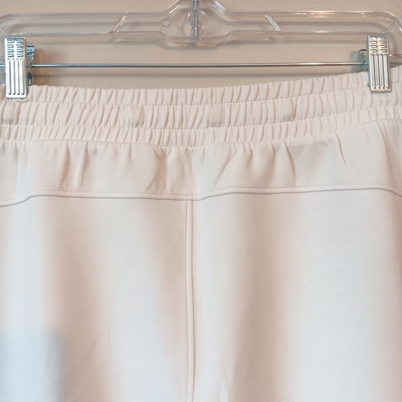 Member's Mark straight leg pant large size beige off-white color - Picture 3 of 10